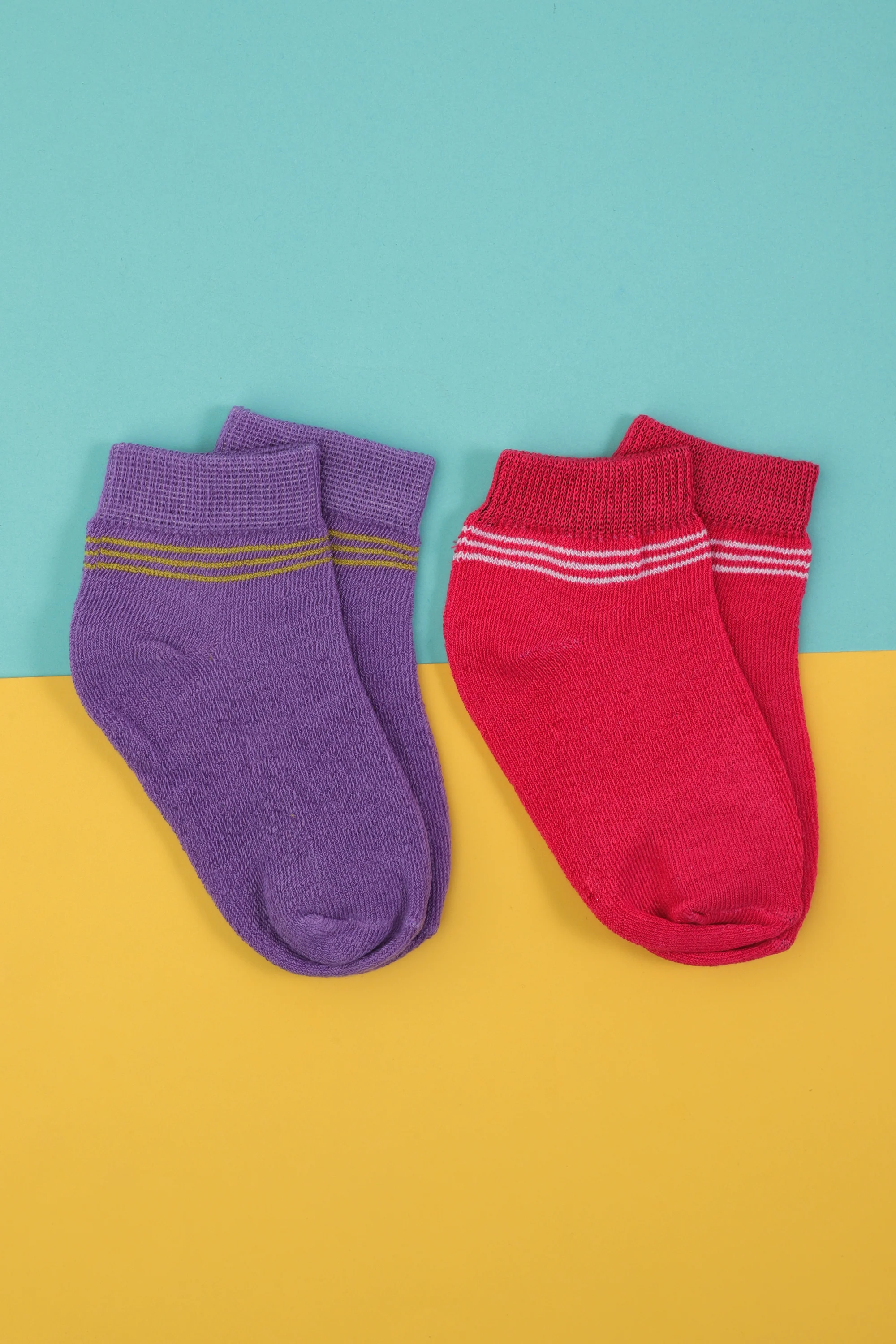 Pair of 2 Assorted Multicolored Ankle Socks