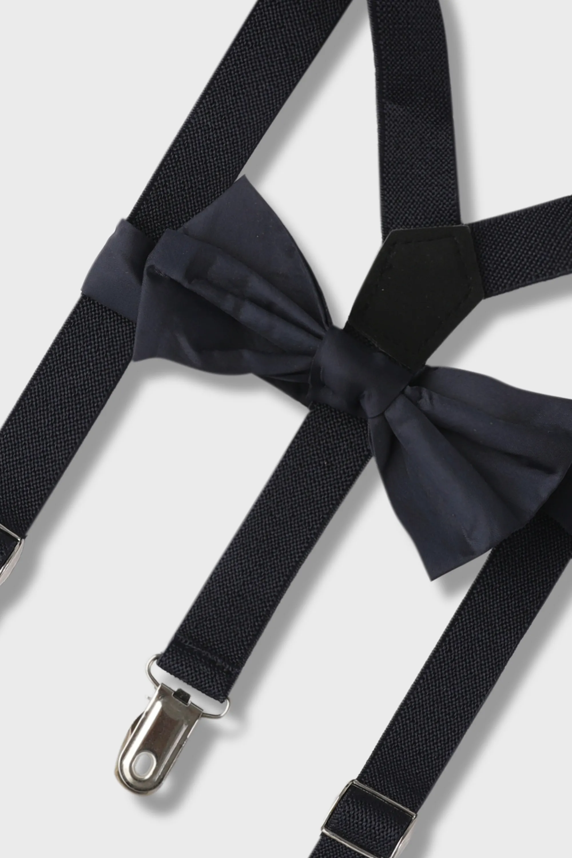 Boys Navy Gallace & Bow Tie Set - Image 2