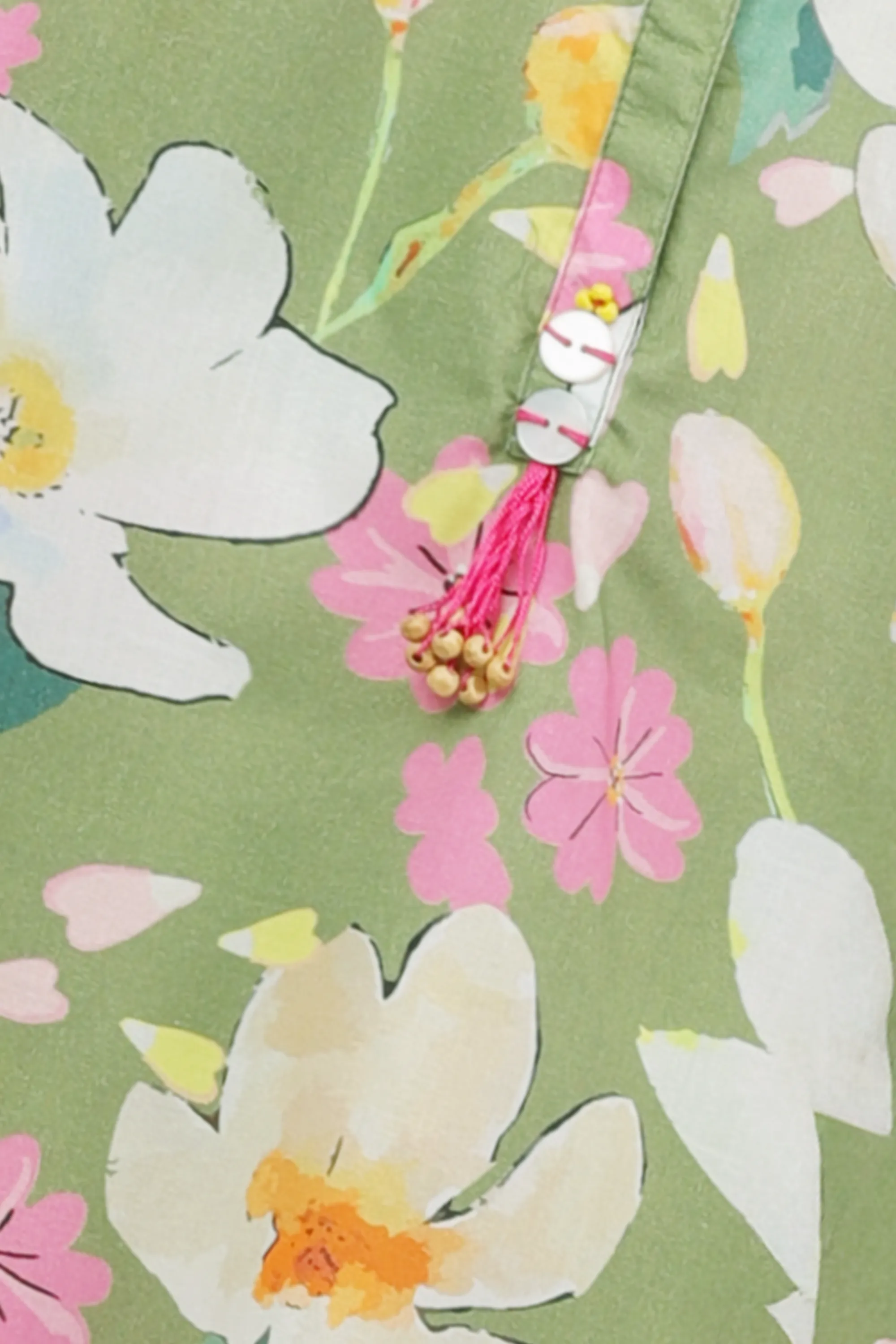 Green Garden Printed Kurta Set - 2pc - Image 2