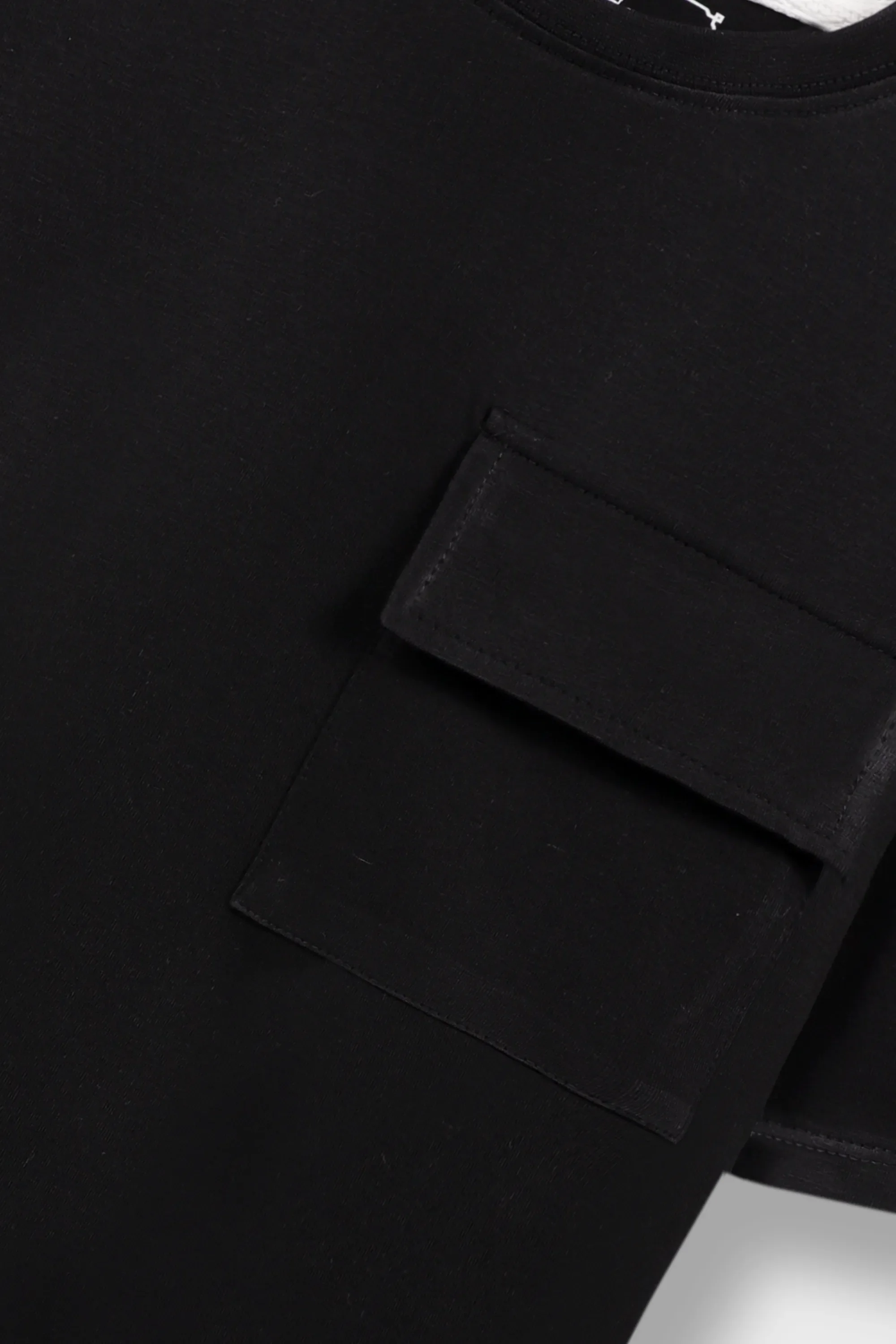 Boys Core Black Relaxed Tee - Image 5