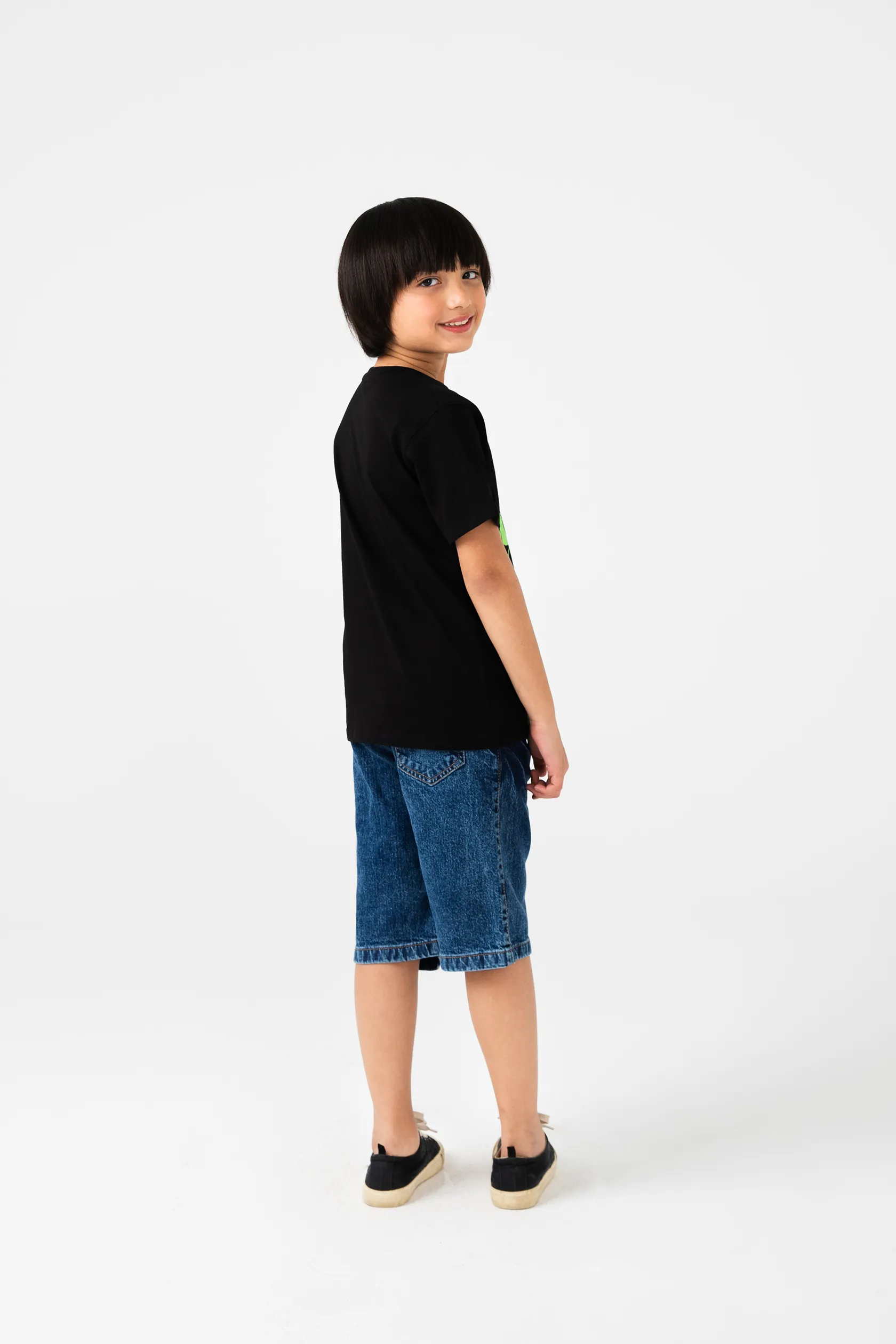 Boys Black Hulk Graphic Tee - Image 3